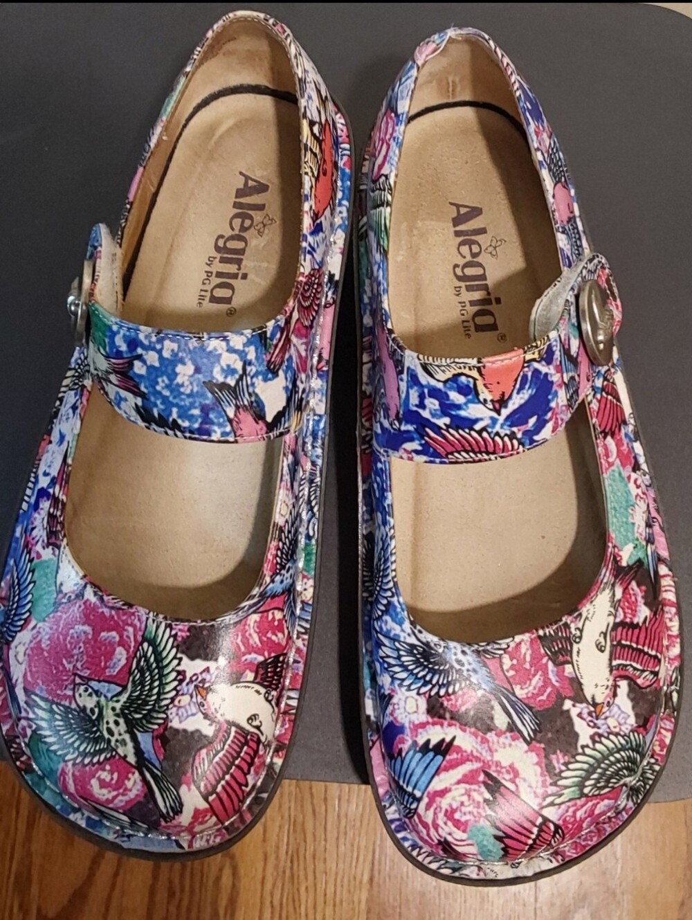 Alegria Leather Floral Bird Finch Mary Jane Shoes Womens Size 37